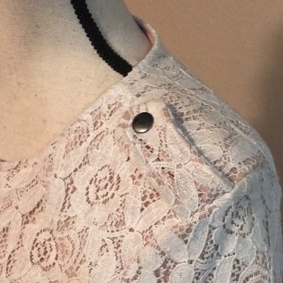 Lace zippered jacket - Picture 6 of 8